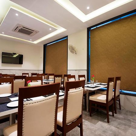Hotel Z Suite-Near Delhi Airport New Delhi Eksteriør bilde